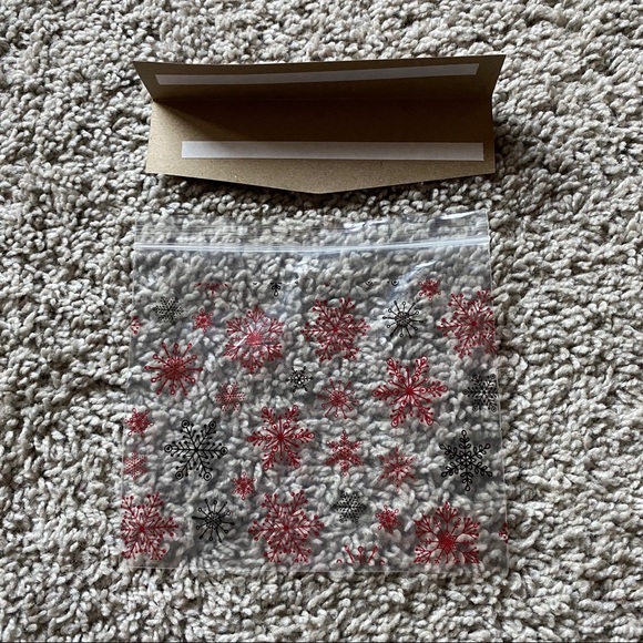 Celebrate it Christmas Snowflakes Zip Goodie Bag - Picture 6 of 7